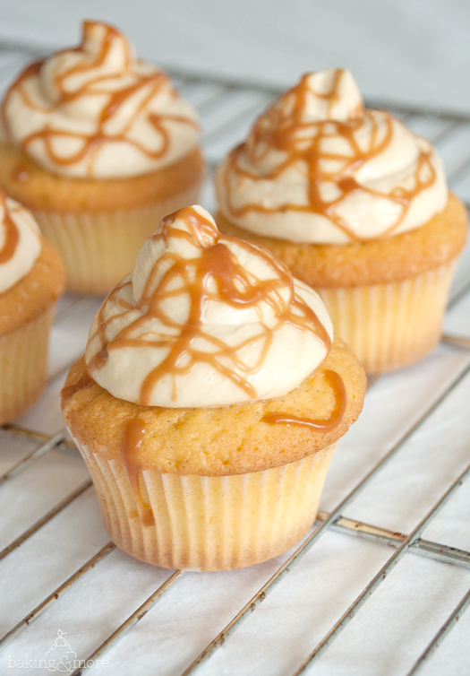 Vanille-Cupcake mit Karamell-Frosting - Vanilla Cupcakes with Caramel Frosting