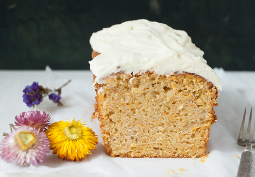 kuchen, cake, karotten, carrots, apple, apfel, nuts, nüsse, karottenkuchen, carrot cake, cream cheese, frosting, frischkäse, kastenkuchen