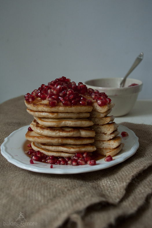 Apfel-Pancakes mit Granatapfel {Apple Pancakes with Pomegranate}