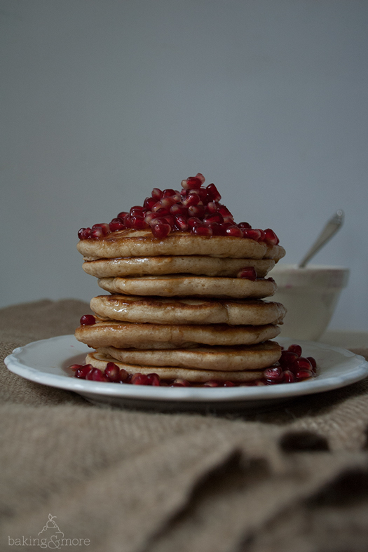 Apfel-Pancakes mit Granatapfel {Apple Pancakes with Pomegranate}